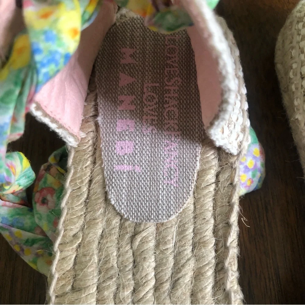 NIB $175 LoveShackFancy x Manabi Valencia Espadrilles in Rainbow Skies - size 37